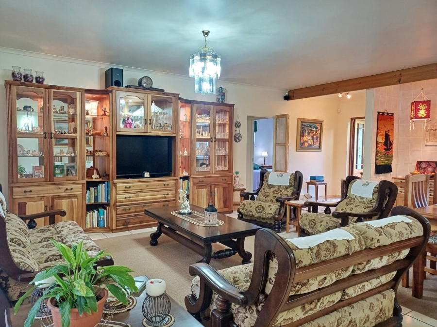 4 Bedroom Property for Sale in Hersham Western Cape